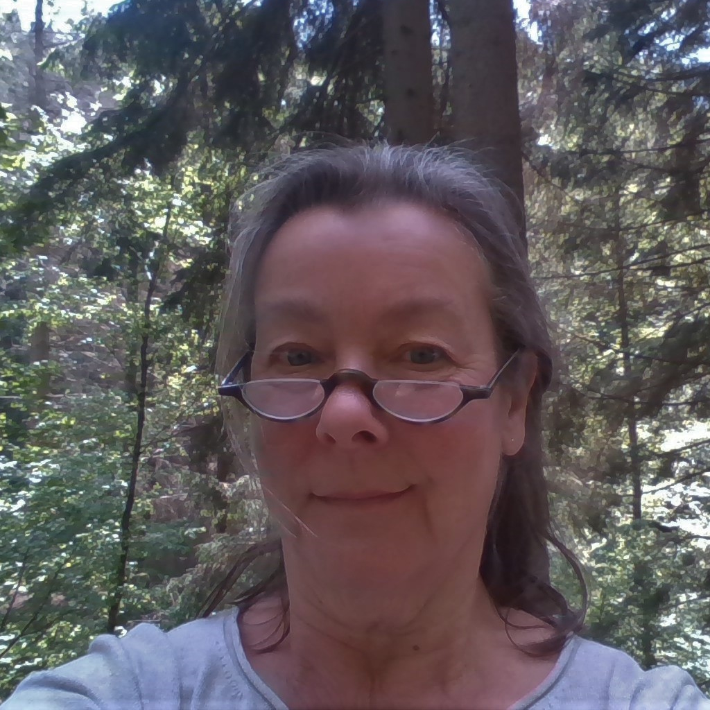 Frau Ute Hass
